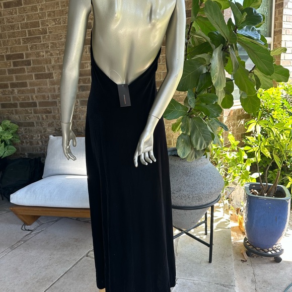 BCBG NWT-Stretch Velvet Gown- M - Picture 4 of 6